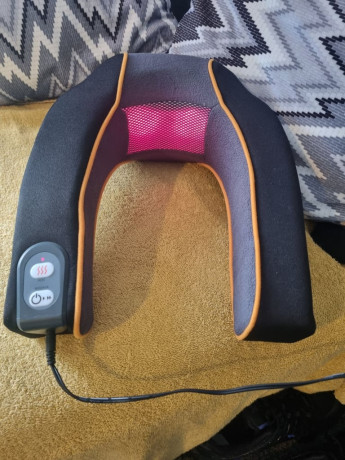 heated-neck-massager-big-0