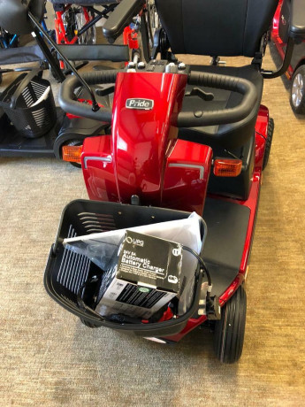 pride-mobility-scooter-big-0