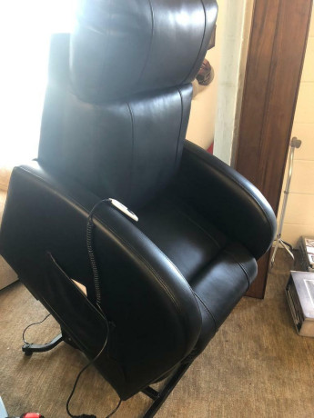 electric-rise-and-recline-chair-big-1