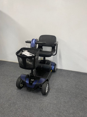 pre-owned-go-go-elite-traveller-sport-mobility-scooter-big-3
