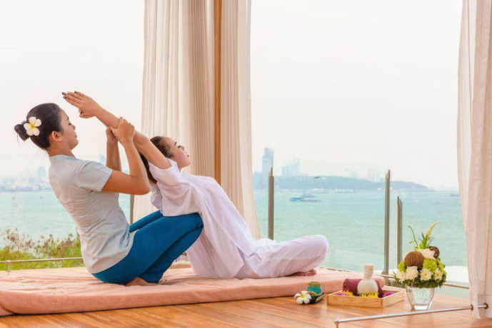 thai-yoga-mobile-massage-big-1