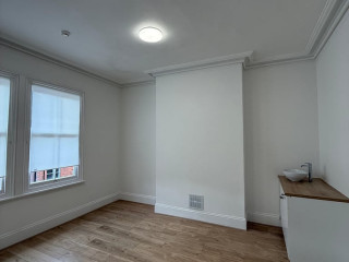 tattoo-ps25-piercing-ps15-sale