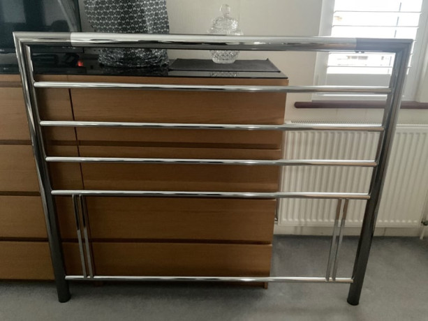 bedroom-drawer-unit-urgent-first-come-first-served-needs-to-go-by-tomorrow-morning-6th-nov-big-2