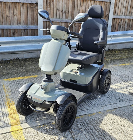 2024-like-new-excel-audax-mobility-scooter-latest-model-top-of-the-range-i-can-deliver-big-1