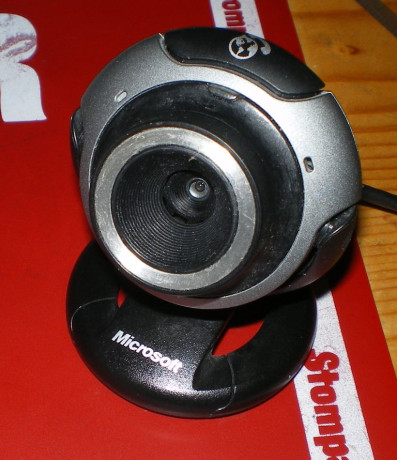 logitech-quickcam-msn-messenger-big-2