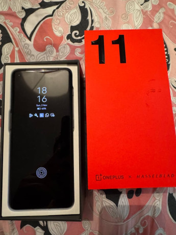 one-plus-11-5g-128gb-black-hasselblad-camera-unlocked-to-networks-big-1