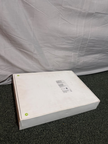 macbook-pro-m3-pro-16inch-18gb512gb-big-2