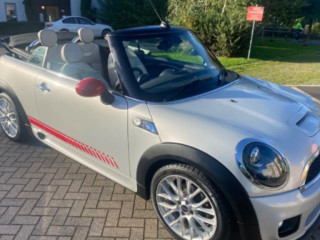 mini-cooper-sd-convertible-20-diesel-rare-john-cooper-works-spec