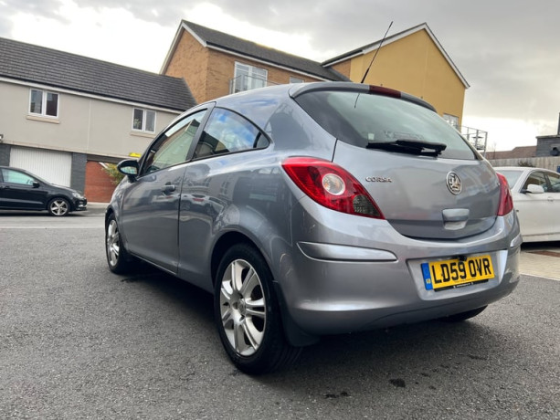 vauxhall-corsa-hatchback-2009-other-1364-cc-3-doors-big-2