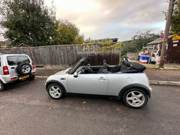 mini-convertible-convertible-2005-manual-1598-cc-2-doors-big-1