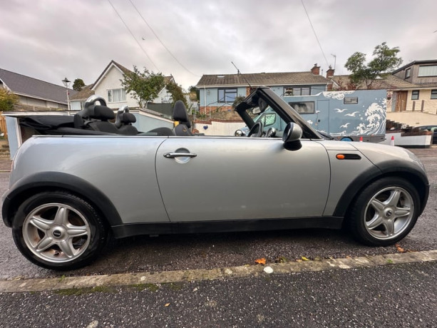 mini-convertible-convertible-2005-manual-1598-cc-2-doors-big-3