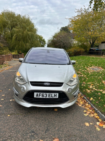 ford-s-max-mpv-2013-semi-auto-1997-cc-5-doors-big-0