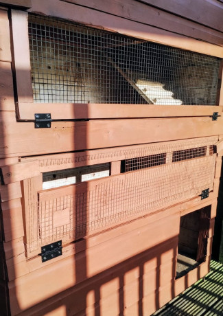 rabbit-hen-banty-or-guinea-pig-hutch-coop-big-1