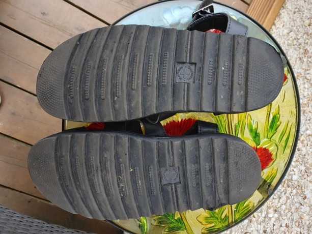 doc-martens-sandals-big-1